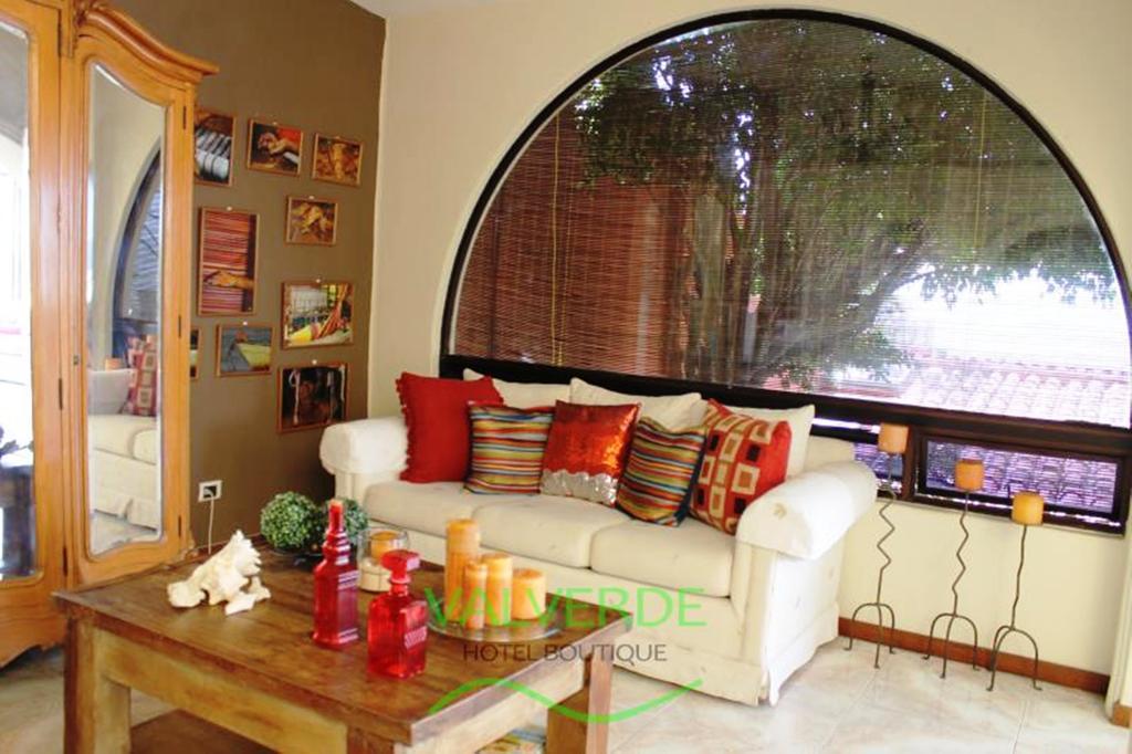 Hotel Boutique Valverde Cumbres De La Escalon Mexicanos エクステリア 写真